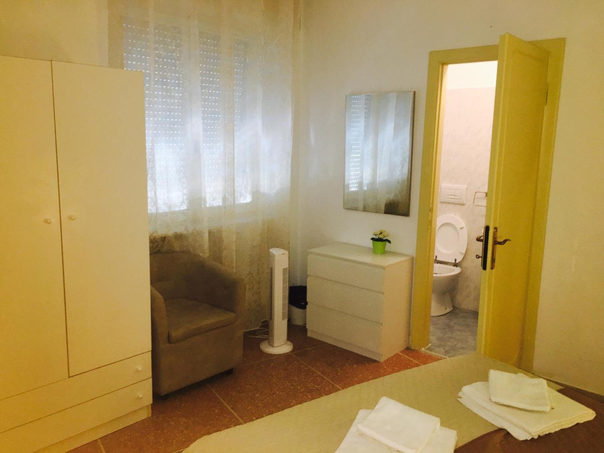 Pearl Pisa Guest House Rum bild